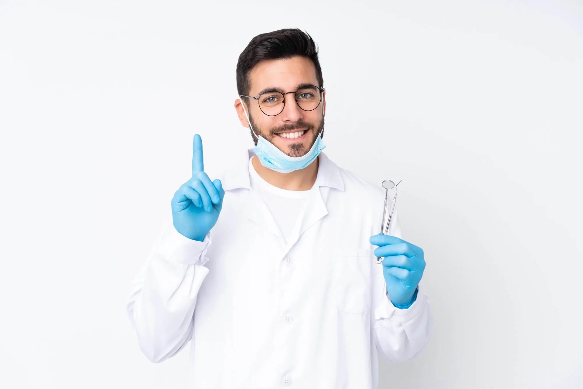 Biological Dentistry vs. Traditional Dentistry: What Sets Them Apart